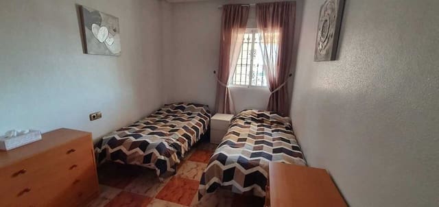 2 slaapkamer Appartement te koop in Cabo Roig, Orihuela met zwembad - € 165.000 (Ref: 10028759)