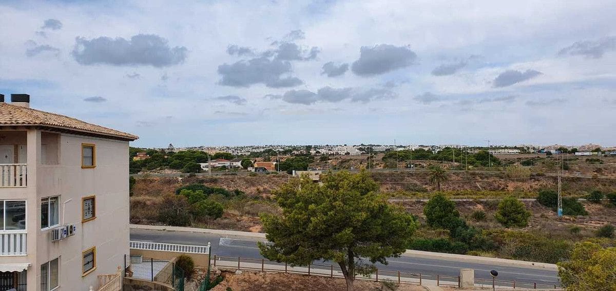 2 slaapkamer Appartement te koop in Cabo Roig met zwembad - € 165.000 (Ref: 10028759)