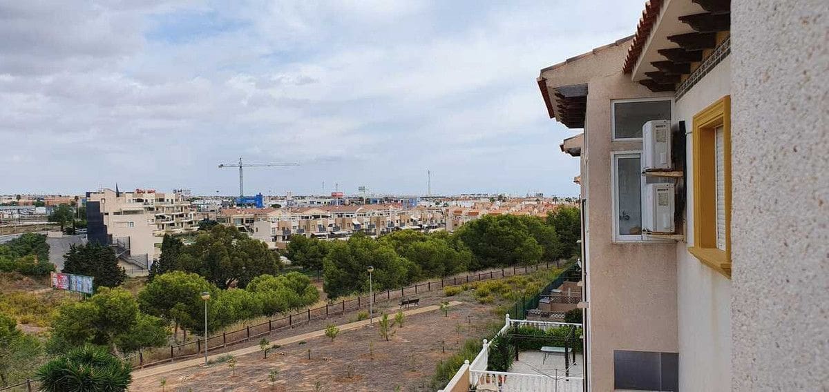 2 slaapkamer Appartement te koop in Cabo Roig met zwembad - € 165.000 (Ref: 10028759)
