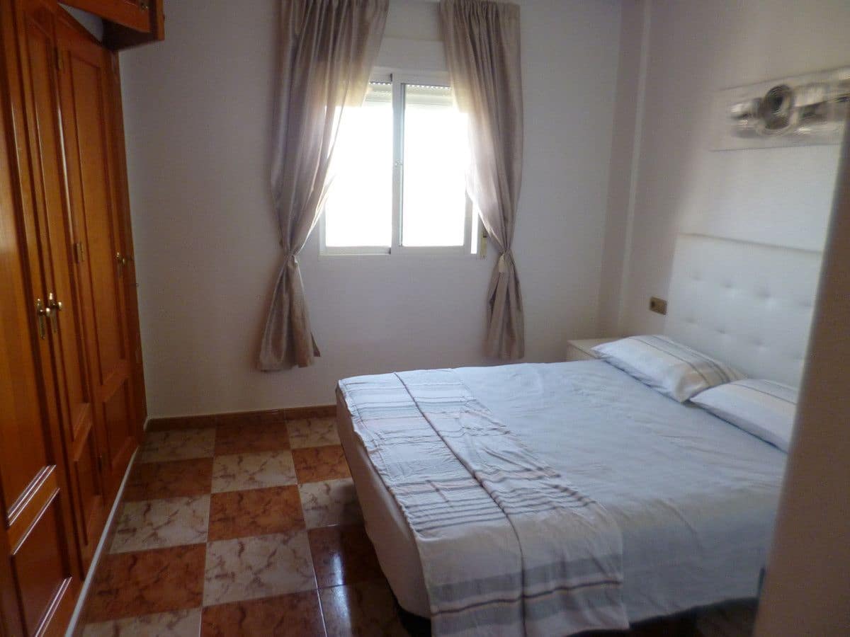 2 slaapkamer Appartement te koop in Cabo Roig met zwembad - € 165.000 (Ref: 10028759)