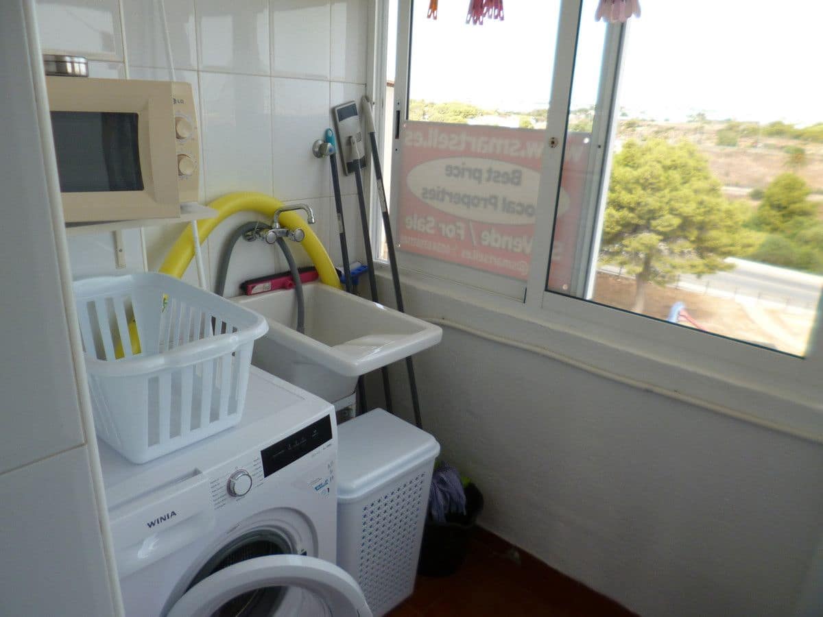 2 slaapkamer Appartement te koop in Cabo Roig met zwembad - € 165.000 (Ref: 10028759)