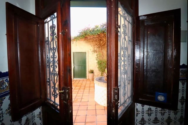 Chalet de 6 habitaciones en Almoradí en venta con piscina - 599.000 € (Ref: 10028761)