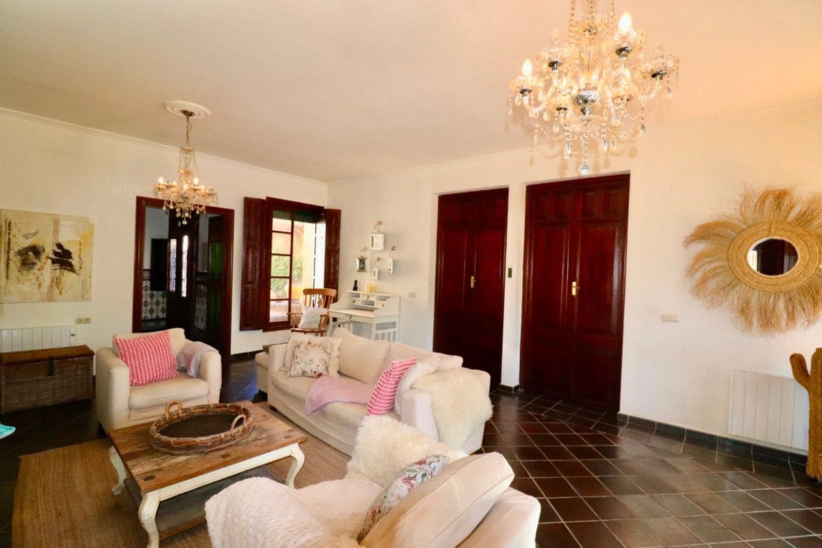 6 chambre Villa/Maison à vendre à Almoradi avec piscine - 599 000 € (Ref: 10028761)