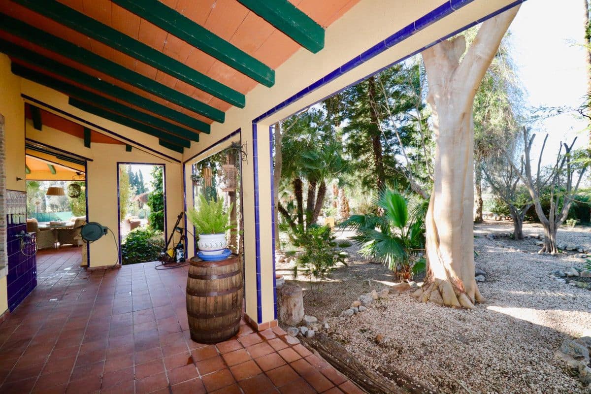 6 chambre Villa/Maison à vendre à Almoradi avec piscine - 599 000 € (Ref: 10028761)
