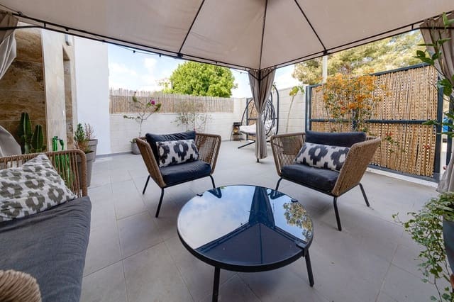 3 slaapkamer Villa te koop in Villamartín - Las Filipinas, Orihuela met zwembad - € 325.000 (Ref: 10028764)