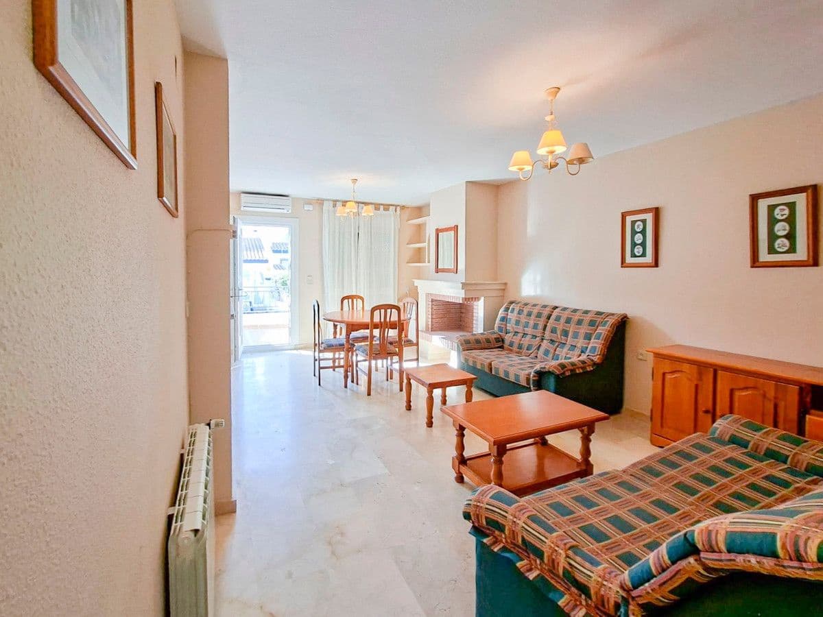 2 bedroom Terraced Villa for sale in Orihuela Costa with pool - € 215,000 (Ref: 10028765)