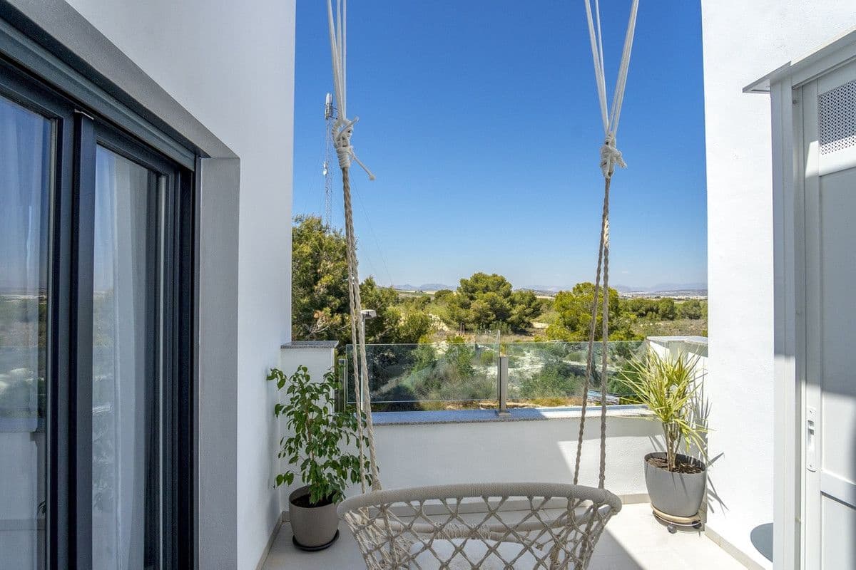 3 sovrum Hus till salu i Orihuela Costa - 325 000 € (Ref: 10028780)
