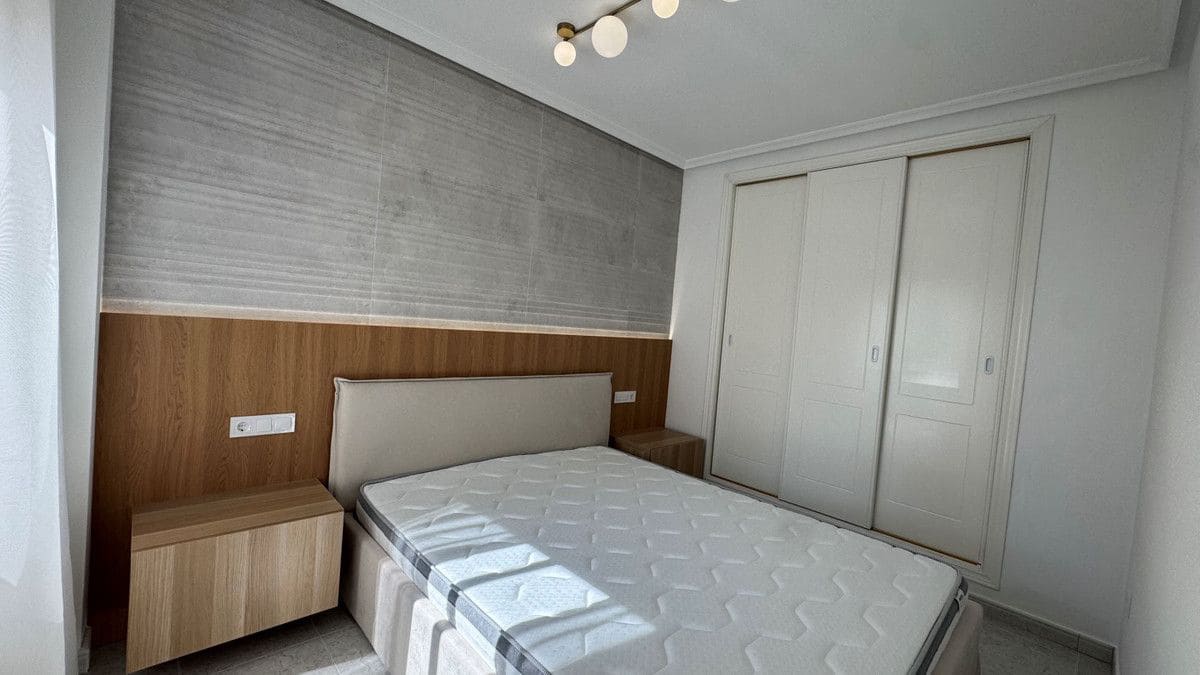 2 soveværelse Lejlighed til salg i Orihuela Costa - € 220.000 (Ref: 10028783)