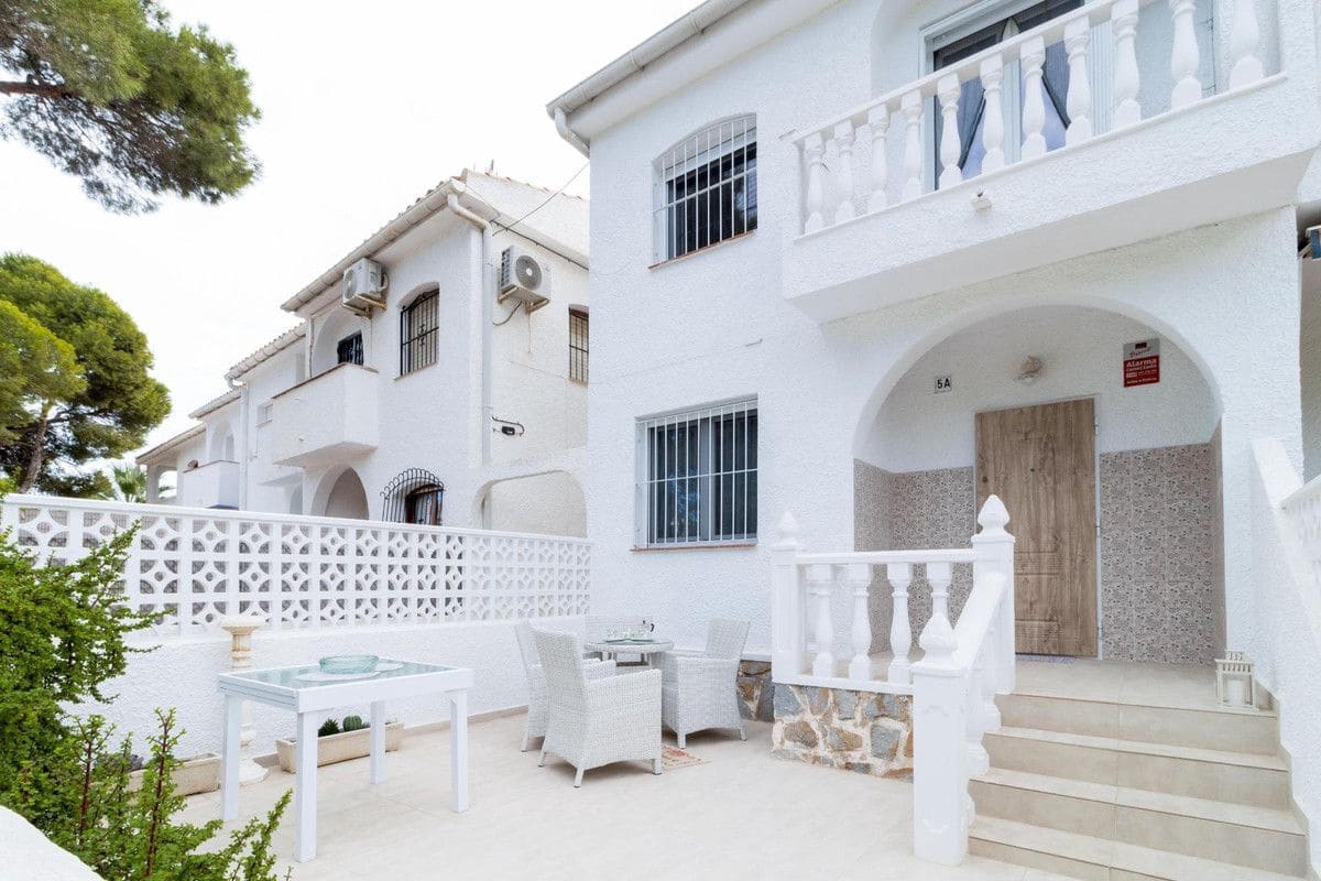 3 Zimmer Haus zu verkaufen in Cabo Roig - 348.000 € (Ref: 10028811)