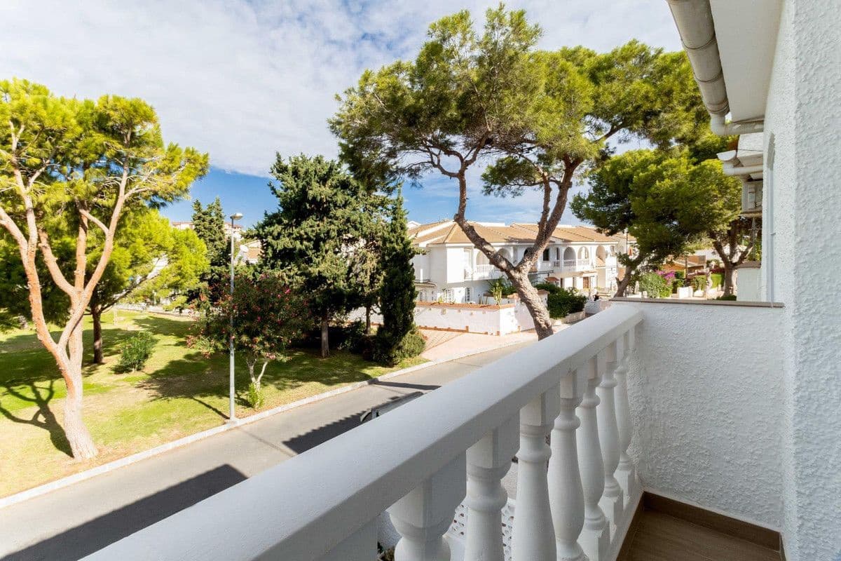 3 Zimmer Haus zu verkaufen in Cabo Roig - 348.000 € (Ref: 10028811)