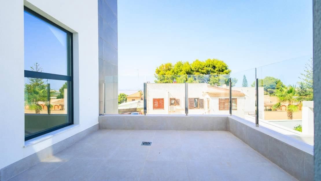 3 makuuhuone Huvila myytävänä paikassa Orihuela - 650 000 € (Ref: 10028813)