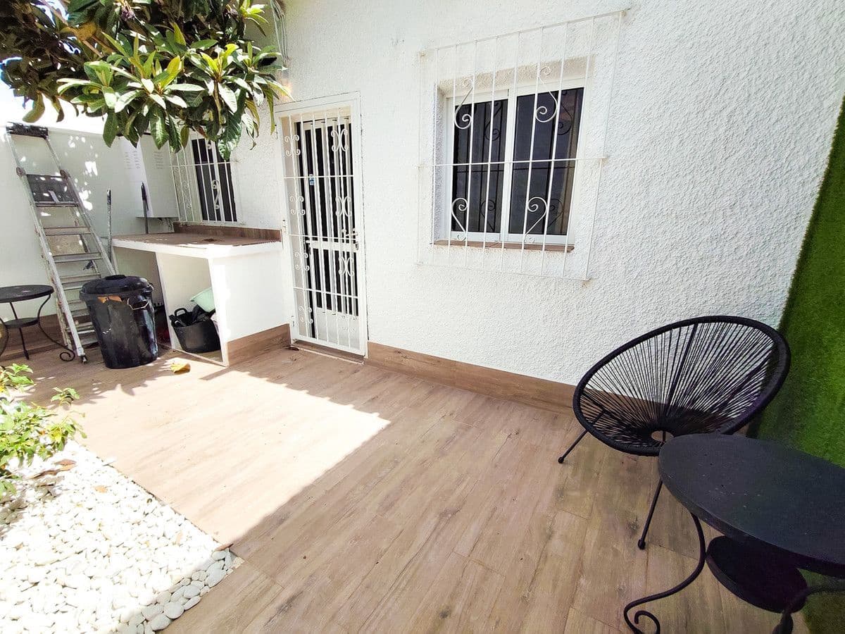 3 bedroom Bungalow for sale in La Zenia - € 204,000 (Ref: 10028814)