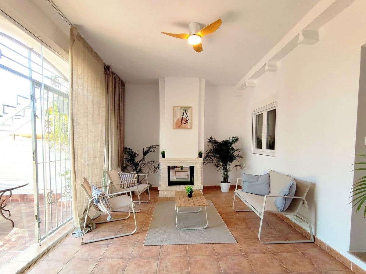 3 bedroom Bungalow for sale in La Zenia - € 204,000 (Ref: 10028815)