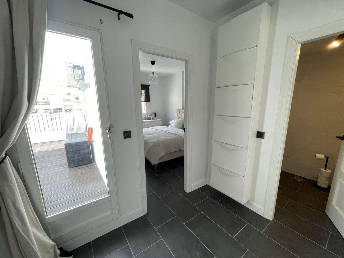 3 makuuhuone Omakotitalo myytävänä paikassa Daya Nueva mukana uima-altaan - 234 900 € (Ref: 10028818)