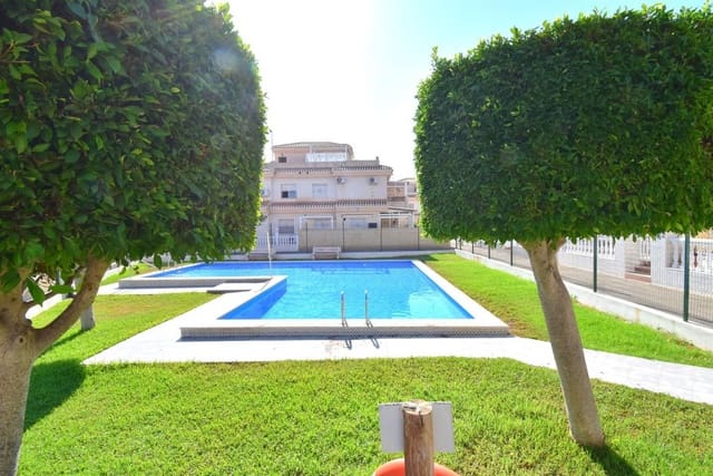 4 sypialnia Dom na sprzedaż w Playa Flamenca, Orihuela z basenem - 290 000 € (Ref: 10028826)