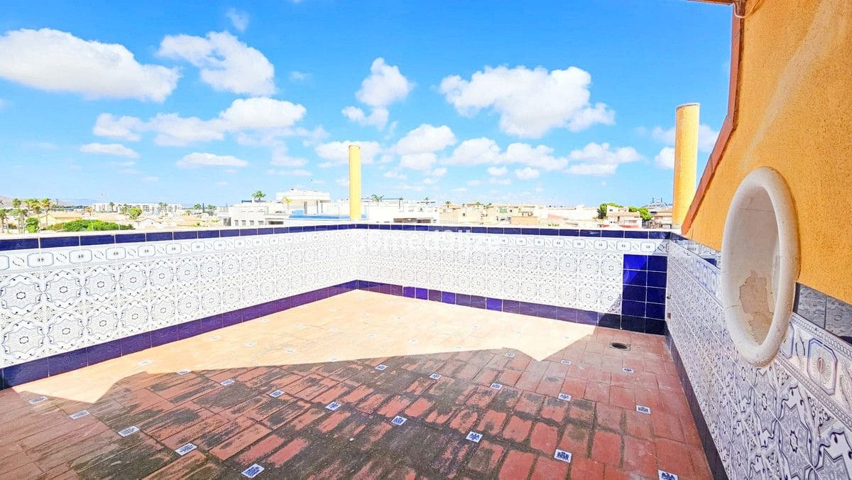 Ático de 3 habitaciones en Los Narejos en venta - 186.900 € (Ref: 10028834)