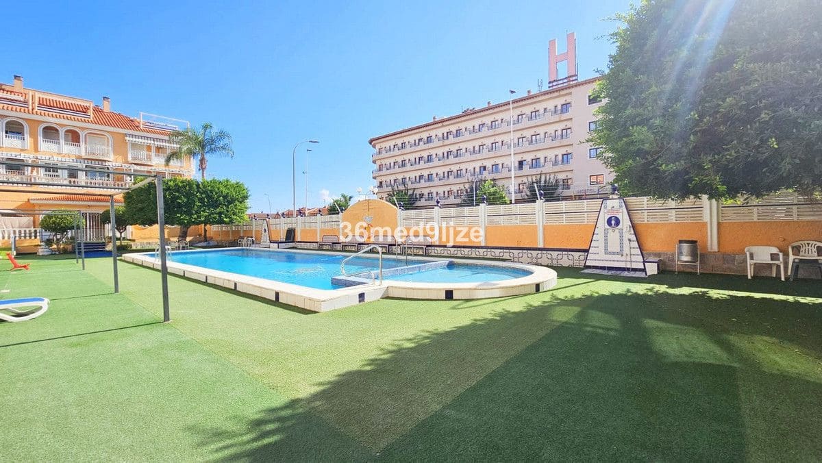 Ático de 3 habitaciones en Los Narejos en venta - 186.900 € (Ref: 10028834)