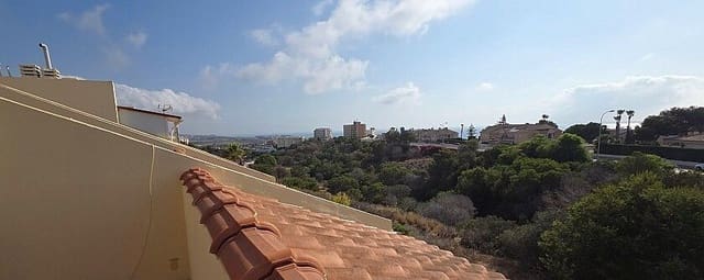 3 Zimmer Haus zu verkaufen in Torreblanca, Torrevieja mit Pool - 349.900 € (Ref: 10028837)
