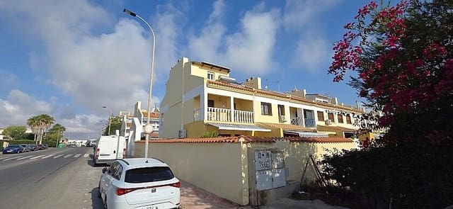 3 Zimmer Haus zu verkaufen in Torreblanca, Torrevieja mit Pool - 349.900 € (Ref: 10028837)