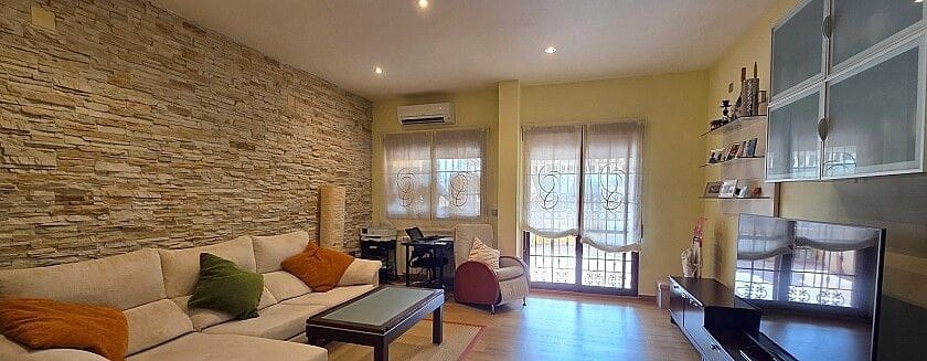 3 Zimmer Haus zu verkaufen in Torrevieja mit Pool - 349.900 € (Ref: 10028837)