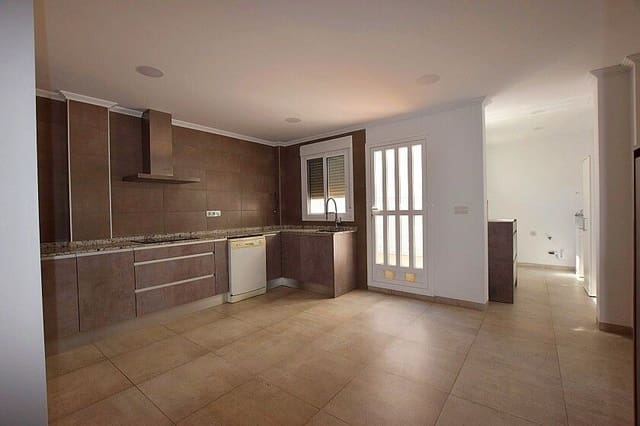 7 Zimmer Doppelhaus zu verkaufen in San Miguel de Salinas mit Pool - 349.900 € (Ref: 10028839)