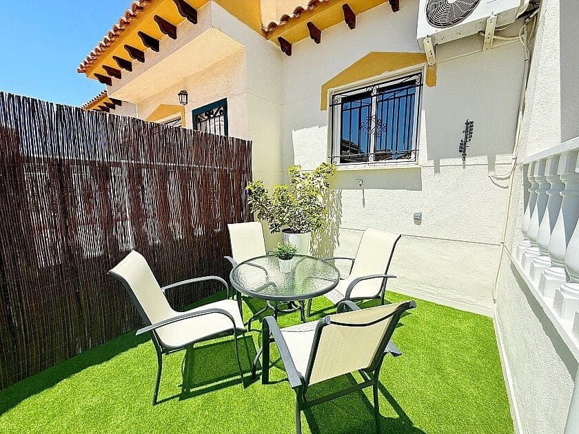 3 Zimmer Haus zu verkaufen in Orihuela Costa mit Pool - 288.000 € (Ref: 10028840)