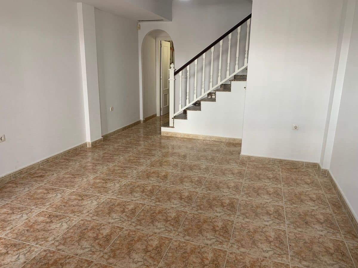 2 sovrum Hus till salu i Orihuela Costa med pool - 199 950 € (Ref: 10028841)
