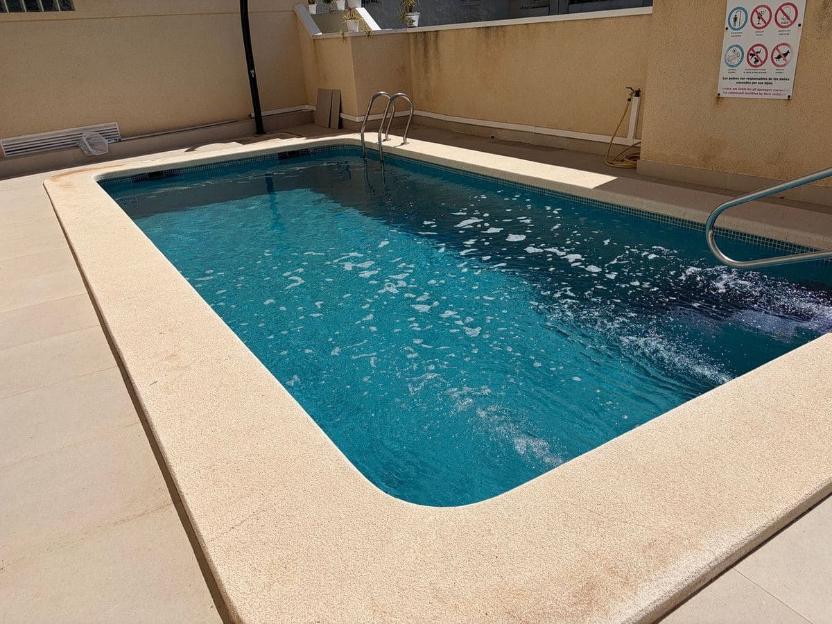 3 quarto Casa em Banda para venda em Almoradi com piscina - 234 950 € (Ref: 10028842)