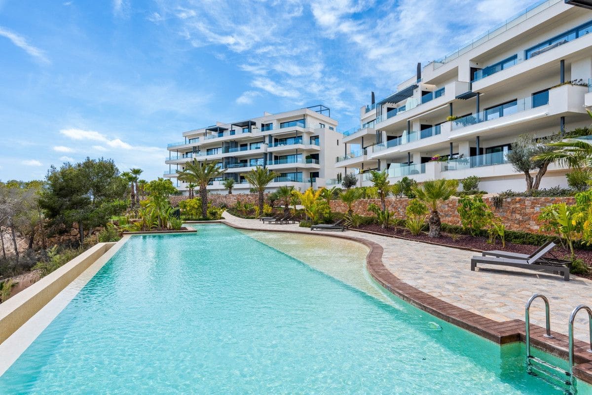 2 soverom Leilighet til salgs i Las Colinas Golf med svømmebasseng - € 479 000 (Ref: 10029464)