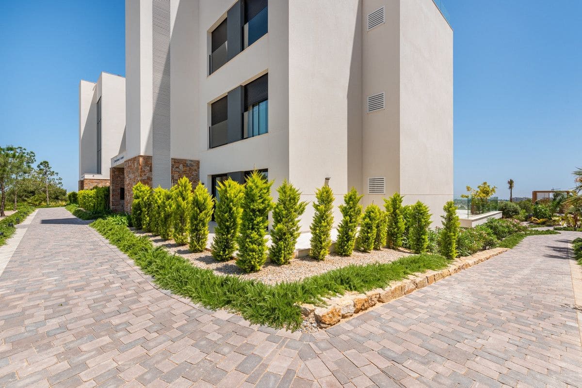 2 soverom Leilighet til salgs i Las Colinas Golf med svømmebasseng - € 479 000 (Ref: 10029464)