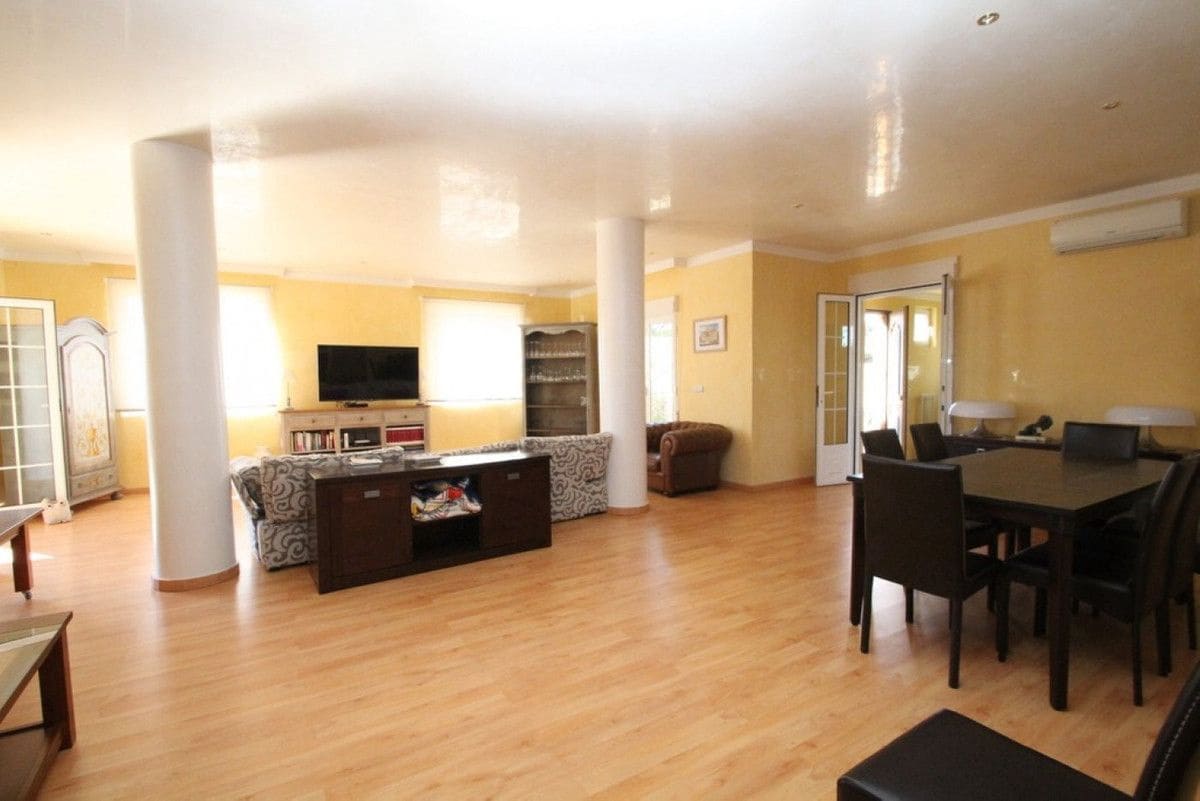 5 makuuhuone Huvila myytävänä paikassa Cabo Roig - 1 250 000 € (Ref: 10029466)