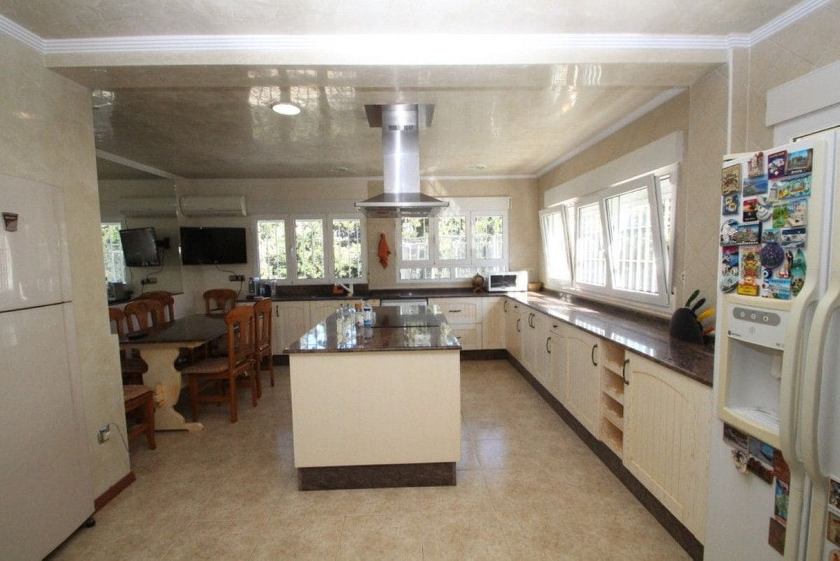 5 makuuhuone Huvila myytävänä paikassa Cabo Roig - 1 250 000 € (Ref: 10029466)