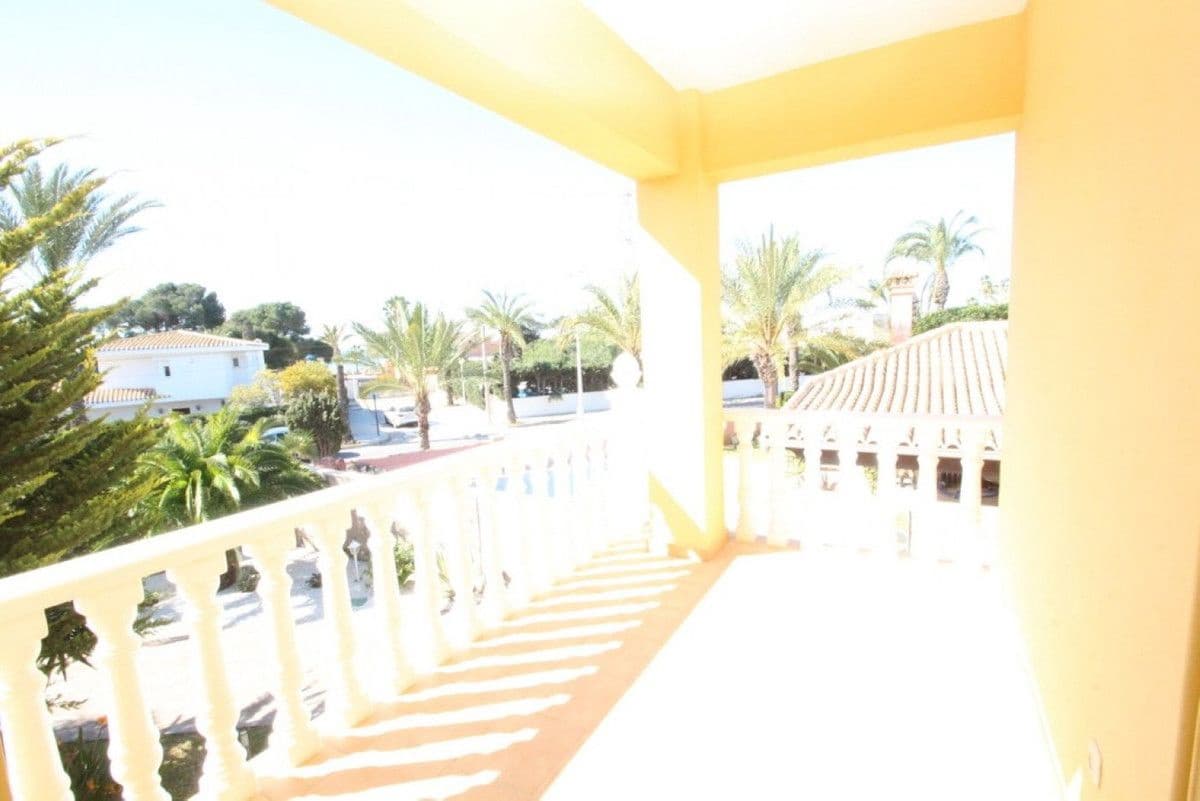 5 makuuhuone Huvila myytävänä paikassa Cabo Roig - 1 250 000 € (Ref: 10029466)