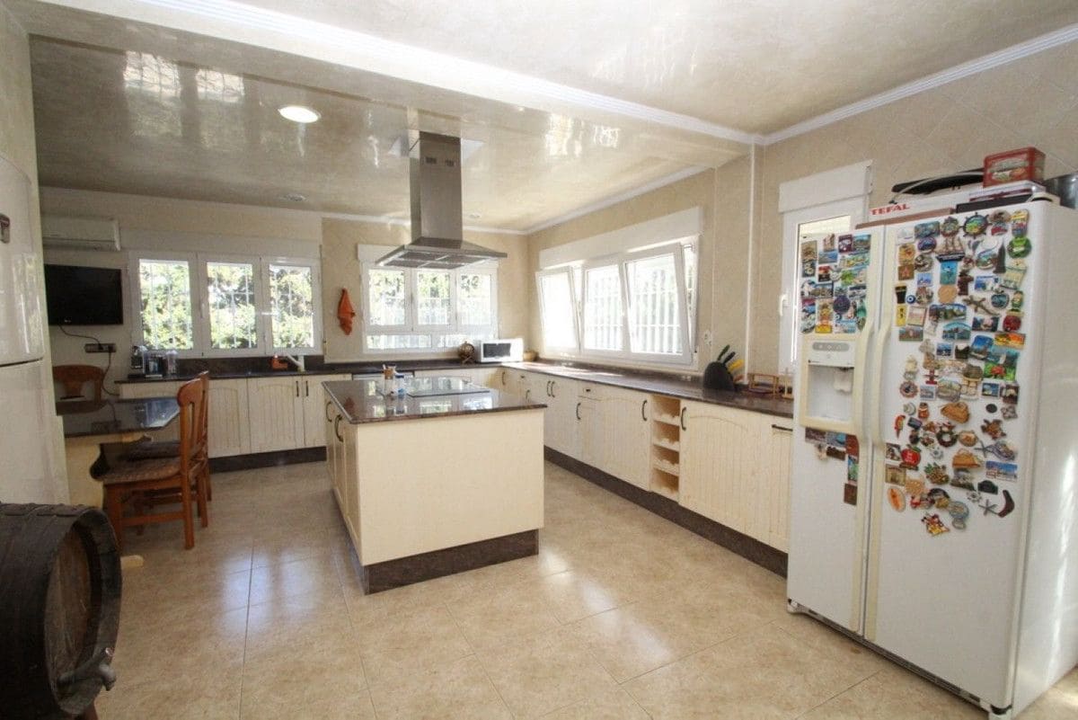 5 makuuhuone Huvila myytävänä paikassa Cabo Roig - 1 250 000 € (Ref: 10029466)
