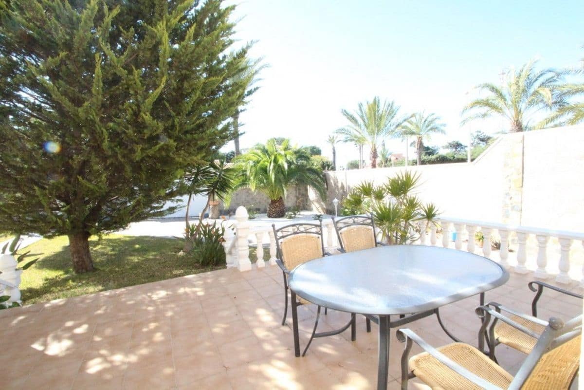 5 makuuhuone Huvila myytävänä paikassa Cabo Roig - 1 250 000 € (Ref: 10029466)