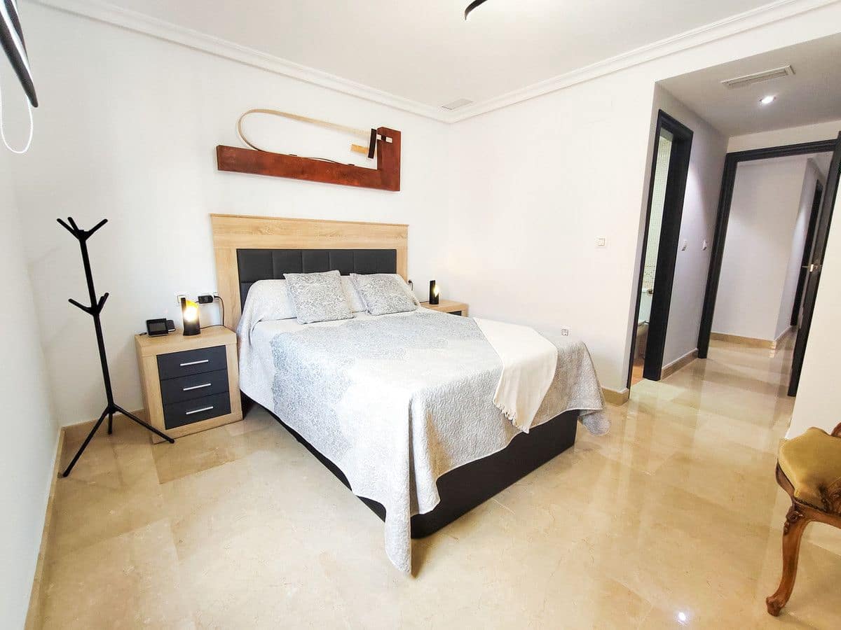 3 chambre Appartement à vendre à Torrevieja - 239 900 € (Ref: 10029468)