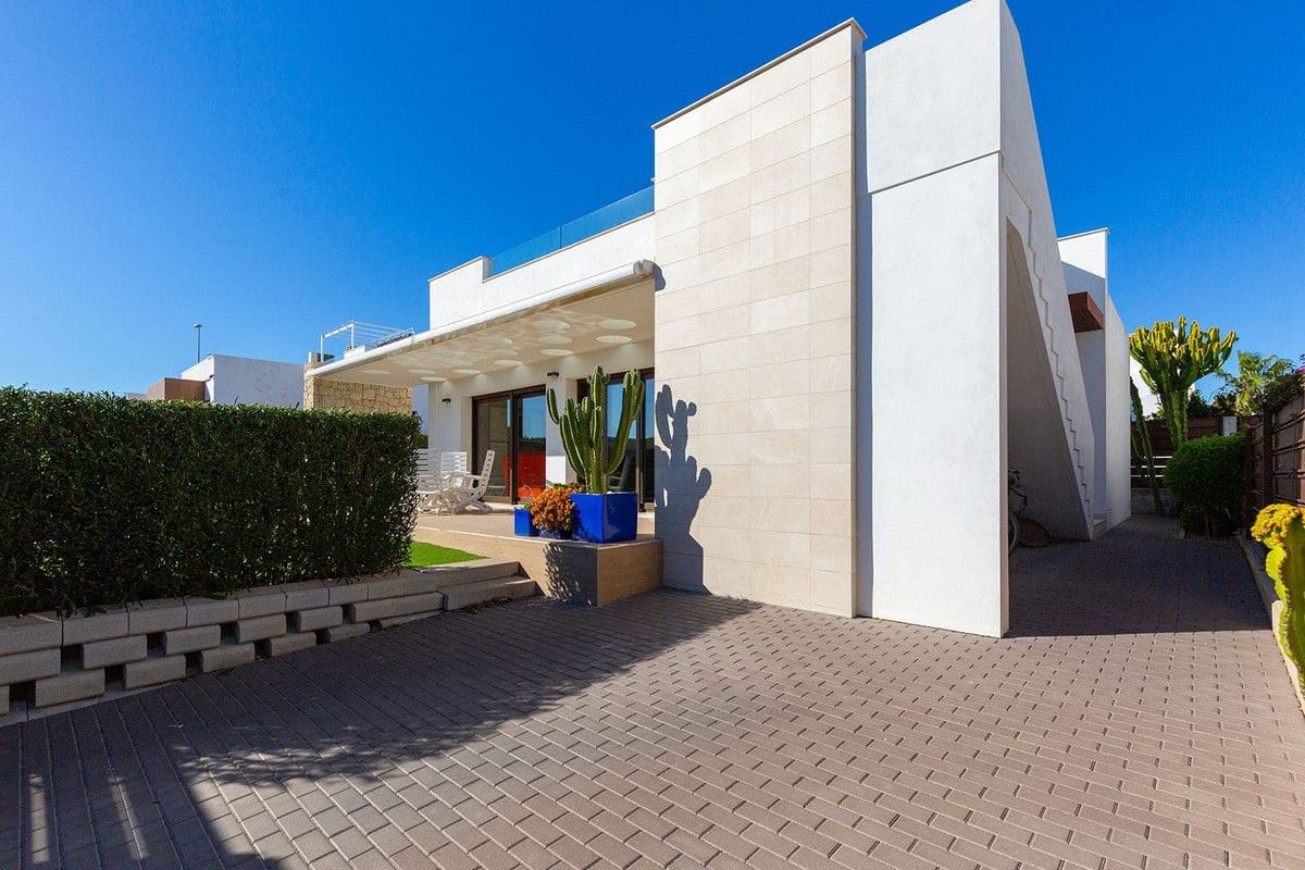 3 soveværelse Villa til salg i Orihuela med swimmingpool - € 475.000 (Ref: 10029475)