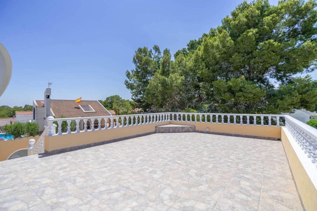 4 bedroom Villa for sale in San Miguel de Salinas - € 799,000 (Ref: 10029493)