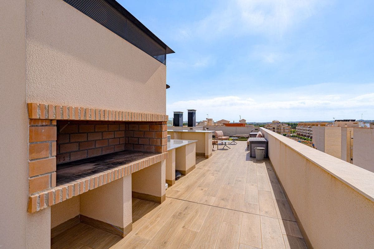 Apartamento de 2 habitaciones en Formentera del Segura en venta con piscina - 199.900 € (Ref: 10032220)