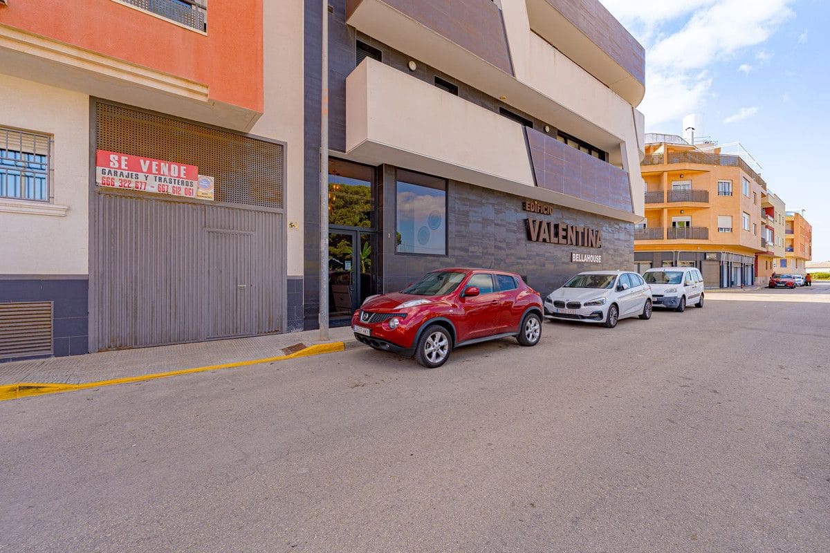 Apartamento de 2 habitaciones en Formentera del Segura en venta con piscina - 199.900 € (Ref: 10032220)