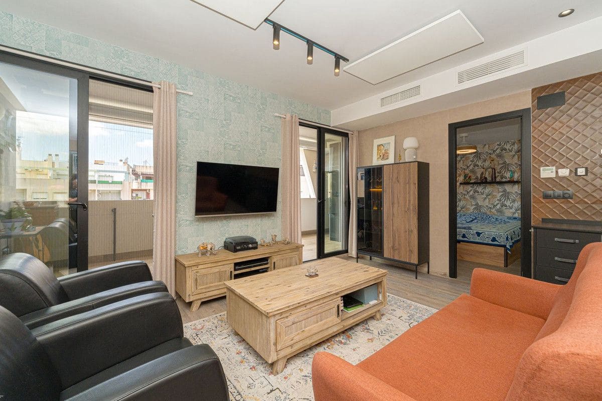 Apartamento de 2 habitaciones en Formentera del Segura en venta con piscina - 199.900 € (Ref: 10032220)