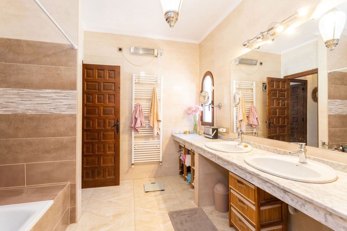 4 soverom Villa til salgs i Orihuela Costa - € 750 000 (Ref: 10034111)