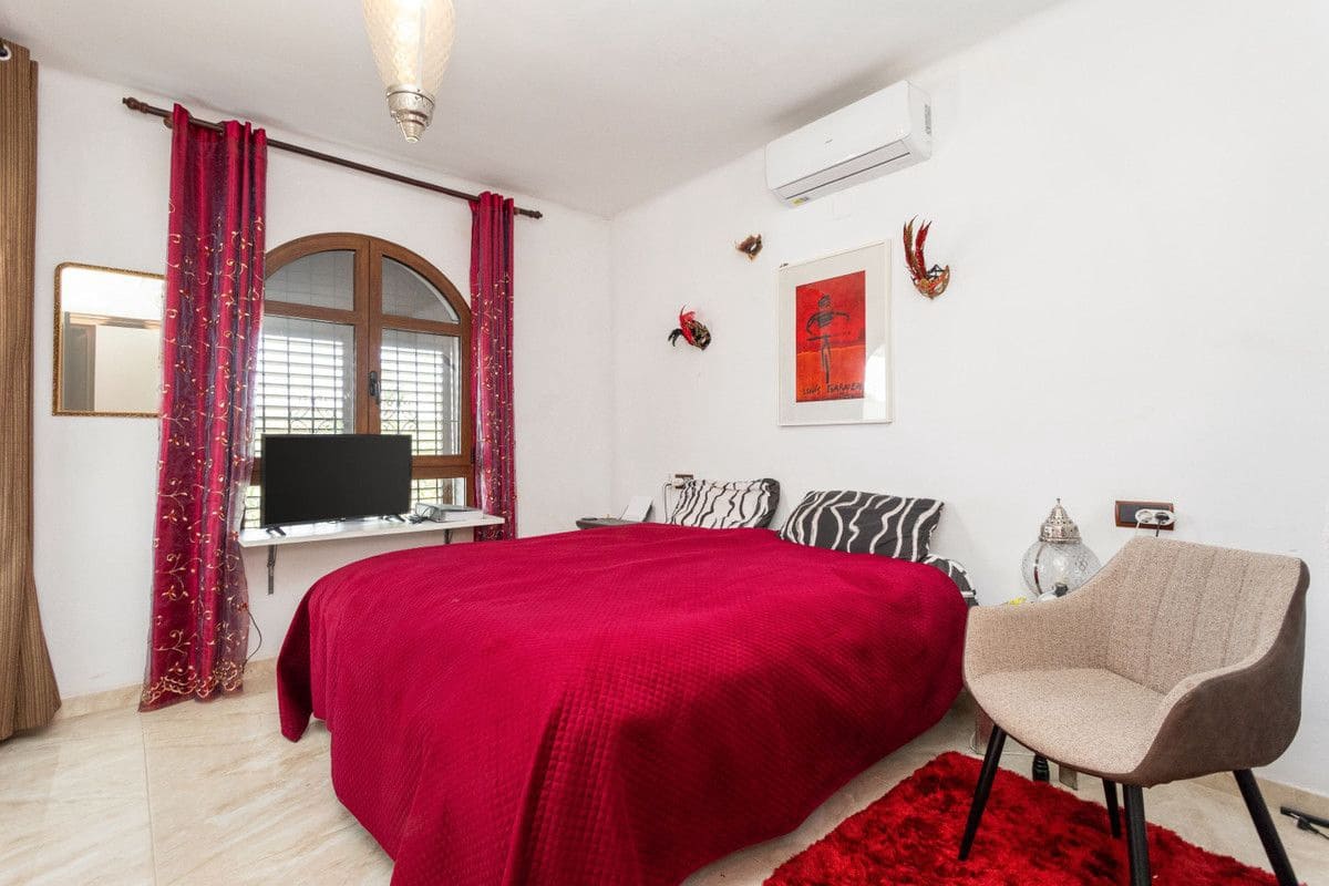 4 soverom Villa til salgs i Orihuela Costa - € 750 000 (Ref: 10034111)