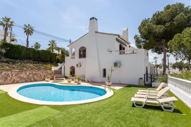 4 soverom Villa til salgs i Villamartín - Las Filipinas, Orihuela - € 750 000 (Ref: 10034111)