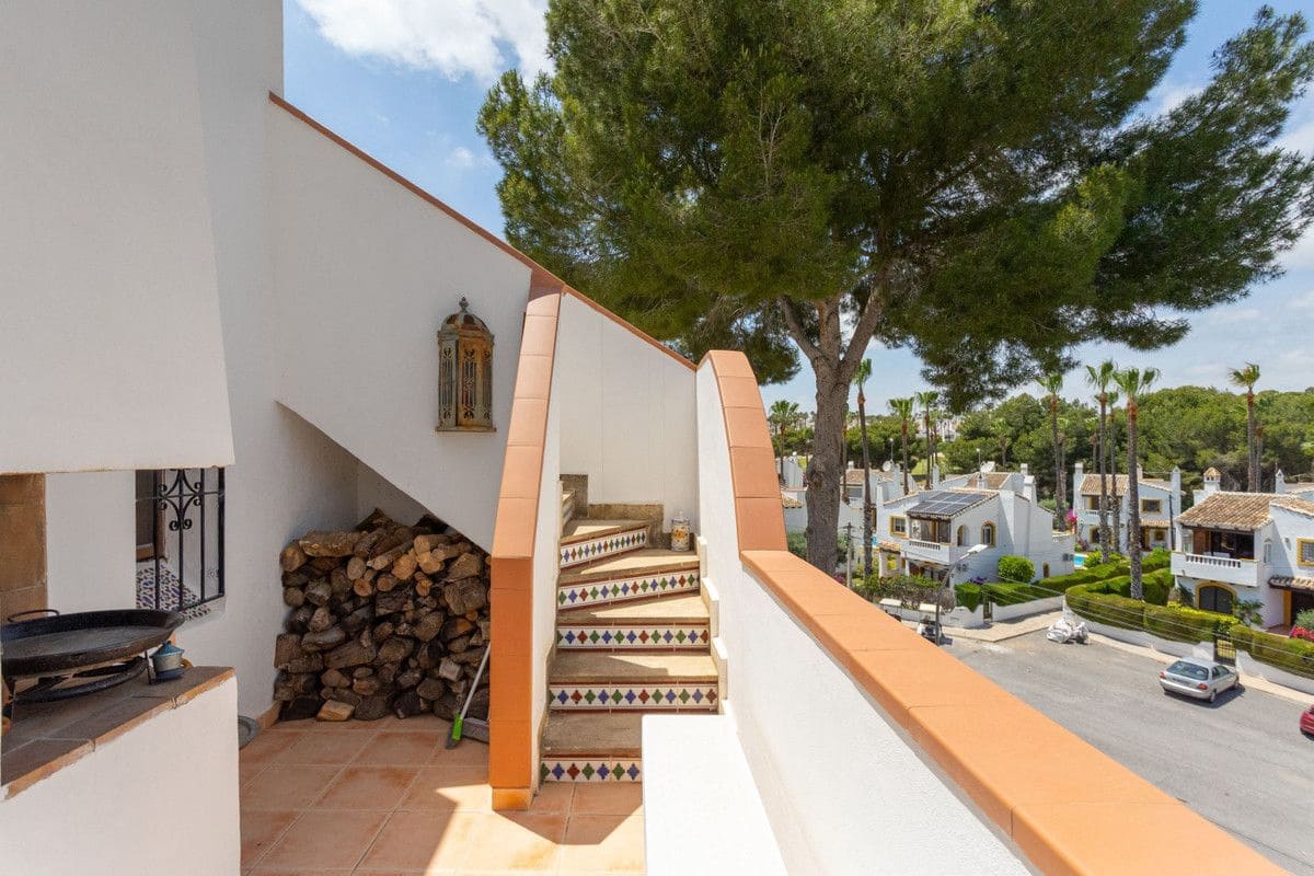 4 soverom Villa til salgs i Orihuela Costa - € 750 000 (Ref: 10034111)