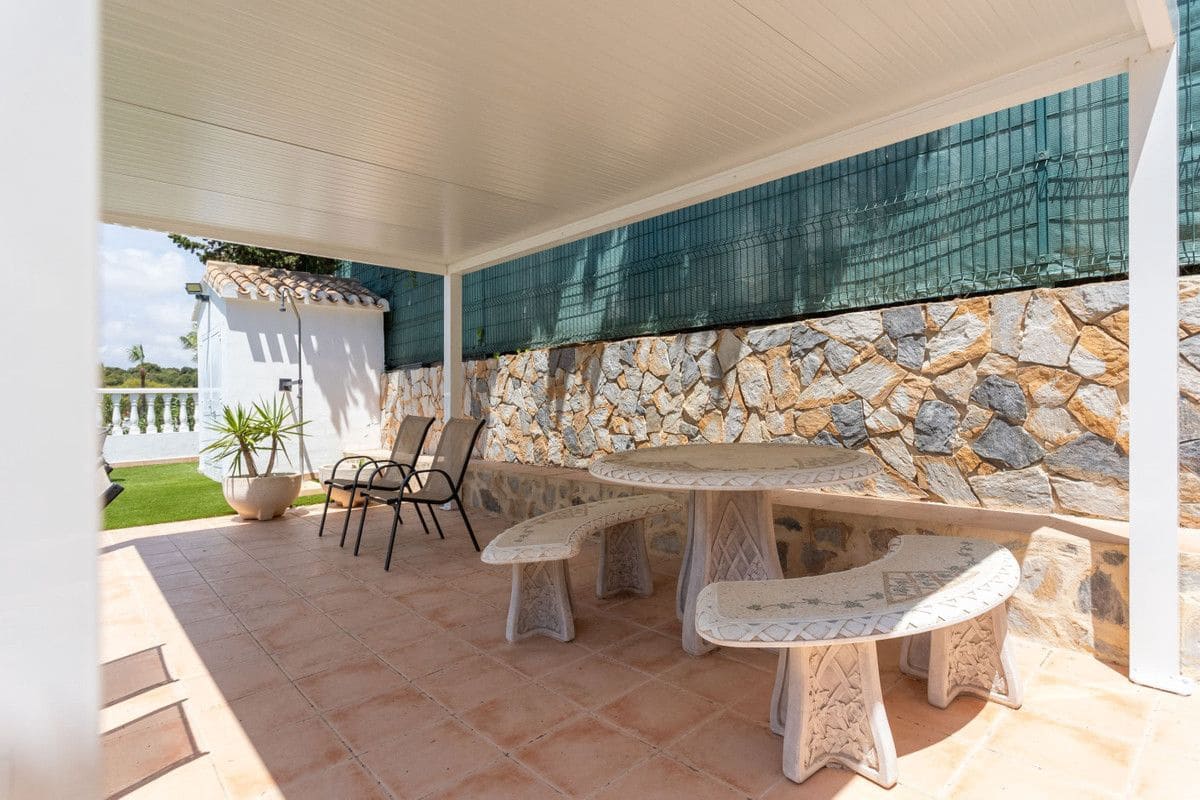 4 soverom Villa til salgs i Orihuela Costa - € 750 000 (Ref: 10034111)
