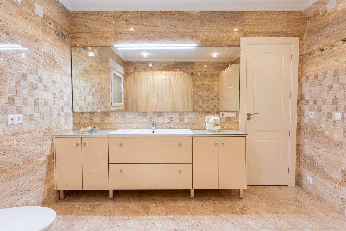 7 bedroom Villa for sale in Orihuela Costa - € 930,000 (Ref: 10034114)