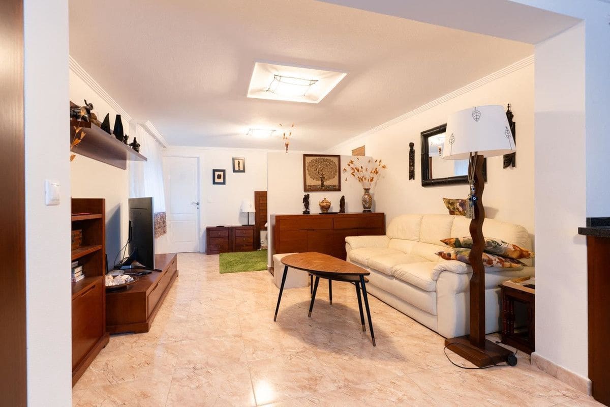7 bedroom Villa for sale in Orihuela Costa - € 930,000 (Ref: 10034114)