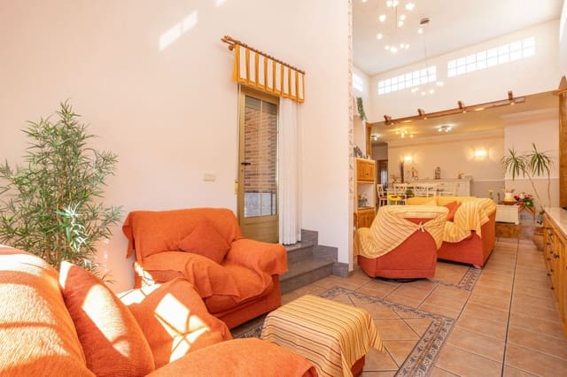4 soverom Villa til salgs i La Unión - € 375 000 (Ref: 10034115)