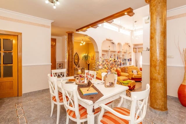 4 soverom Villa til salgs i La Unión - € 375 000 (Ref: 10034115)